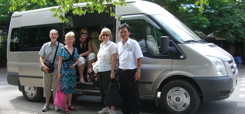 How to get to Halong Bay from Hanoi by private cars