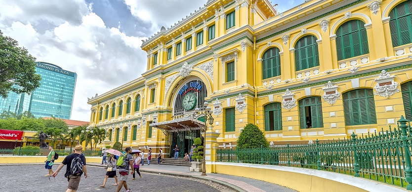 Where to go in Ho Chi Minh City to learn more about Vietnamese history?