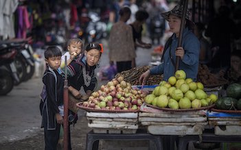 Sapa Trekking and Market tour 3D4N by train
