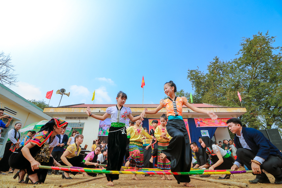 vi-thai-traditional-dance