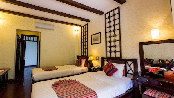 Deluxe room with mountain view