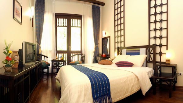 Deluxe room with mountain view