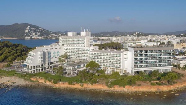 5* beach resort