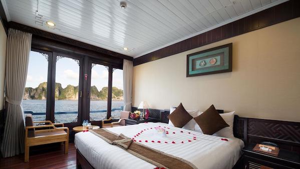 Family Suite connecting