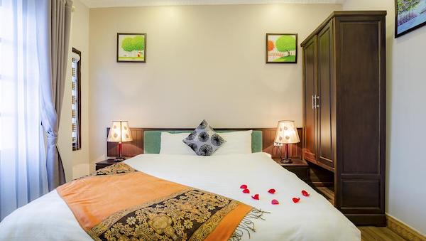 Private tour (3* hotel)