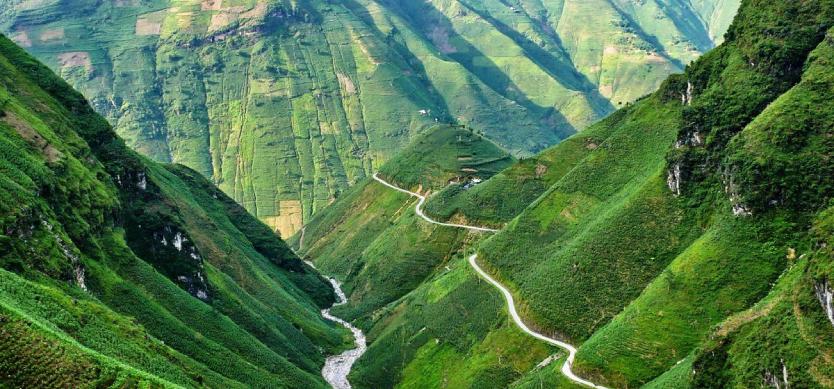 Explore Ha Giang by motorbike - Why not?