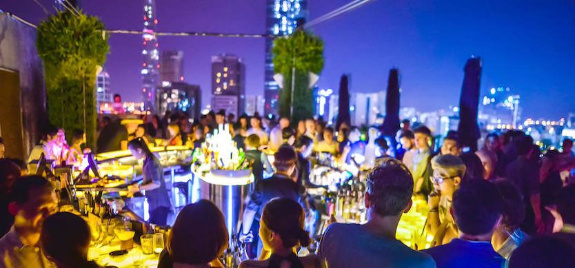 Lost in the hectic nightlife in Saigon with Glow Skybar